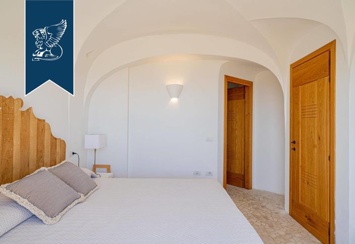 Image No.31-5 Bed Villa for sale