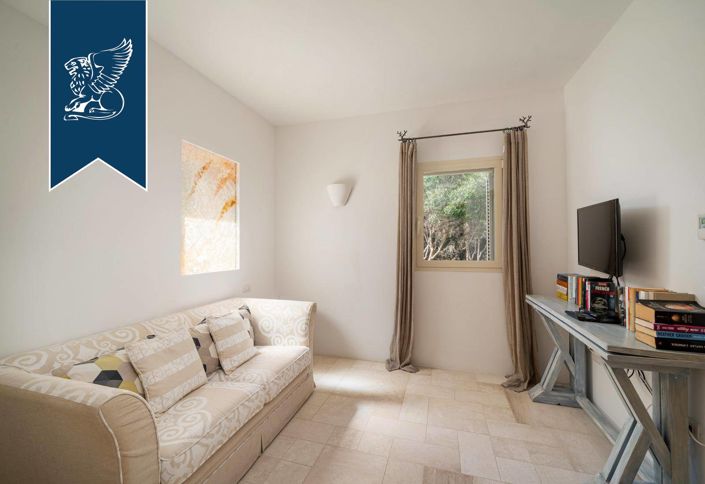 Image No.33-5 Bed Villa for sale