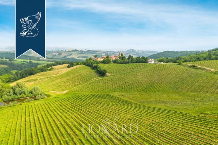 Image No.13-5 Bed Villa for sale