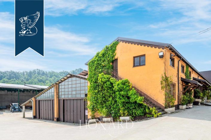 Image No.6-5 Bed Villa for sale