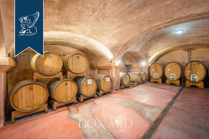 Image No.7-5 Bed Villa for sale