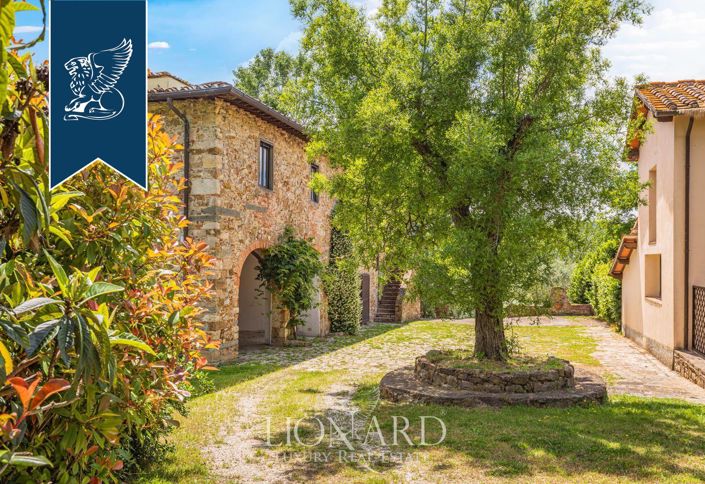 Image No.9-13 Bed Country House for sale