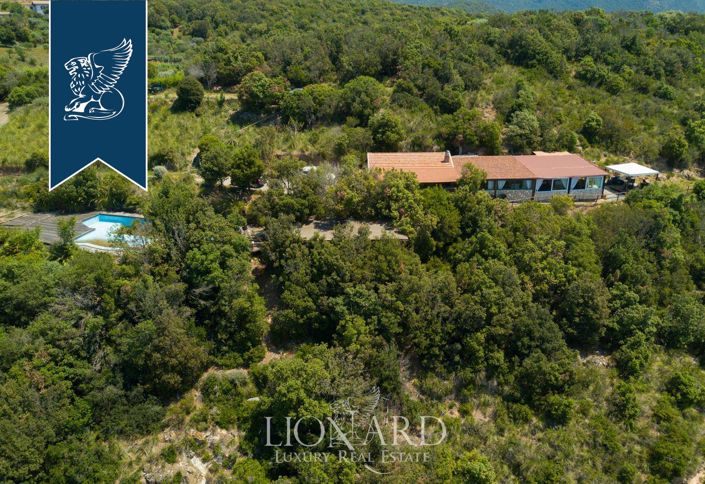 Image No.4-6 Bed Villa for sale