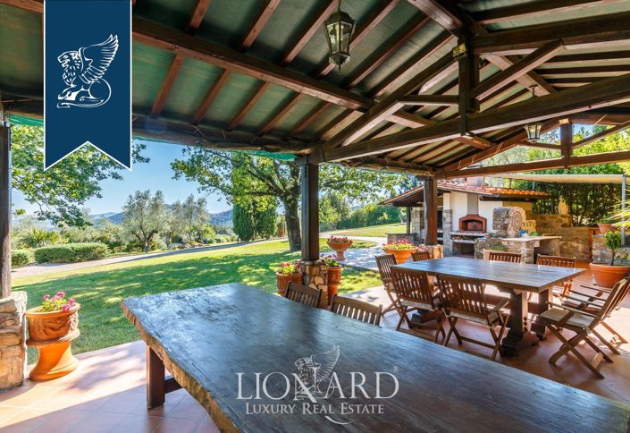 Image No.18-6 Bed Villa for sale