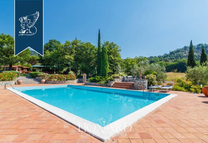 Image No.27-6 Bed Villa for sale