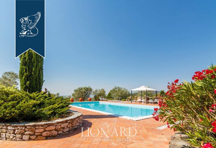 Image No.29-6 Bed Villa for sale