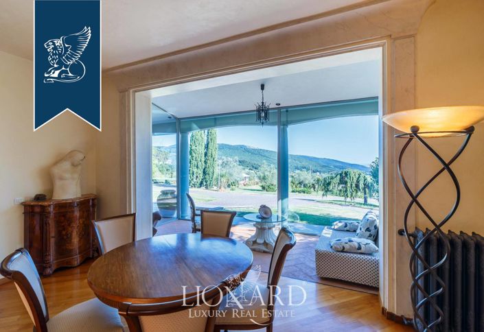 Image No.42-6 Bed Villa for sale