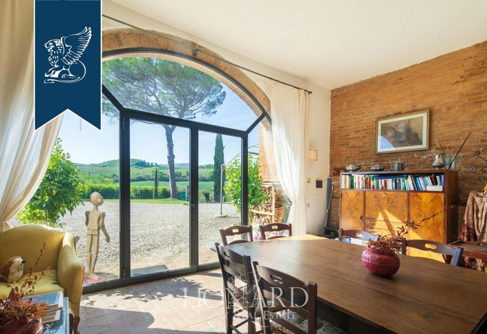 Image No.7-6 Bed Villa for sale