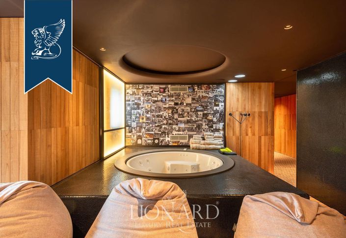 Image No.48-4 Bed Villa for sale