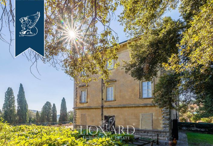 Image No.14-9 Bed Villa for sale