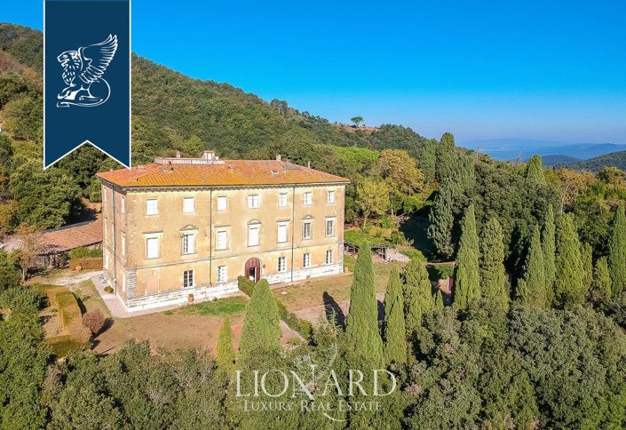 Image No.2-9 Bed Villa for sale