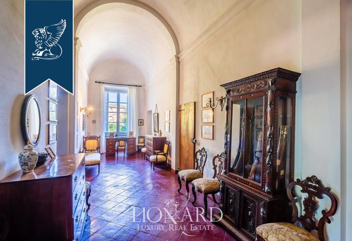 Image No.26-9 Bed Villa for sale