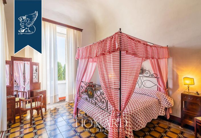 Image No.28-9 Bed Villa for sale