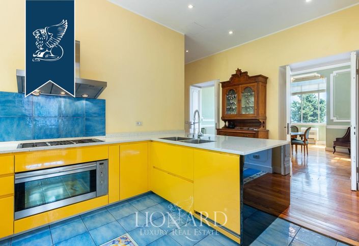 Image No.20-6 Bed Villa for sale