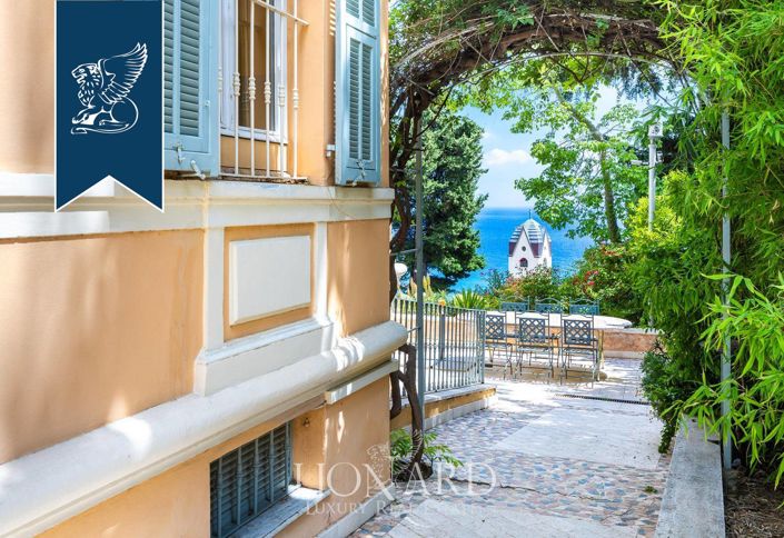 Image No.3-6 Bed Villa for sale