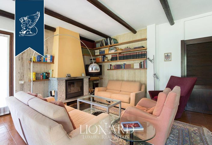 Image No.30-7 Bed Villa for sale