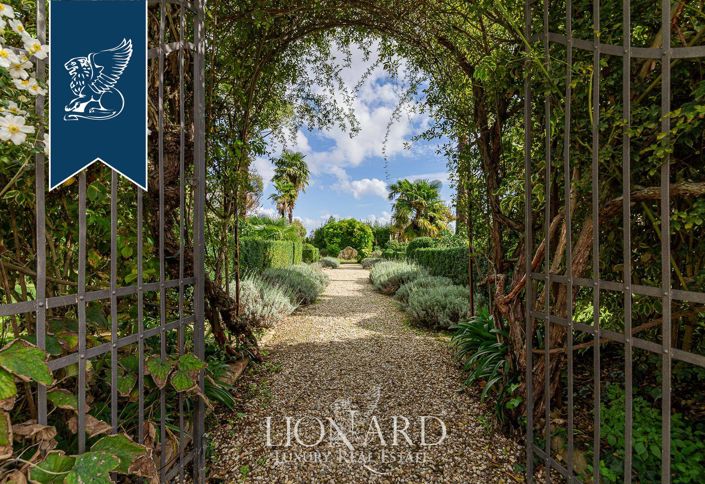 Image No.24-23 Bed Hotel for sale