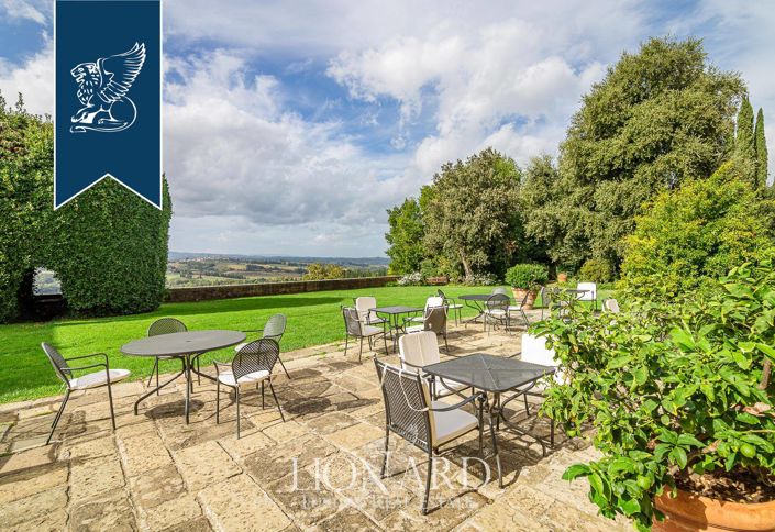 Image No.33-23 Bed Hotel for sale