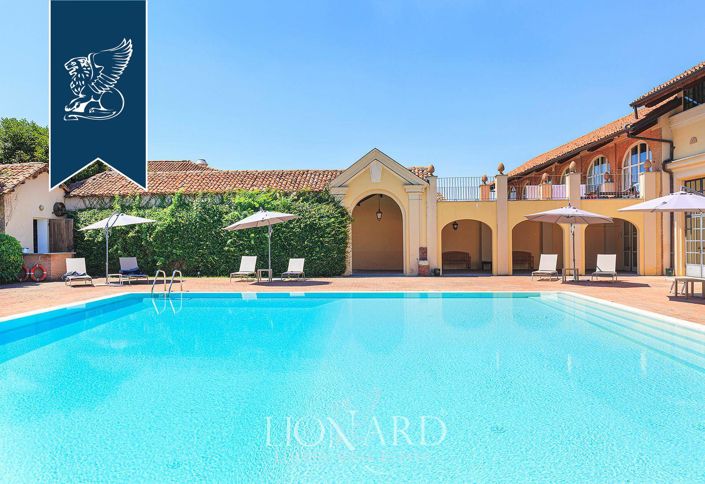 Image No.11-45 Bed Hotel for sale