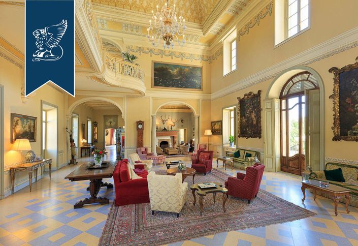 Image No.24-45 Bed Hotel for sale