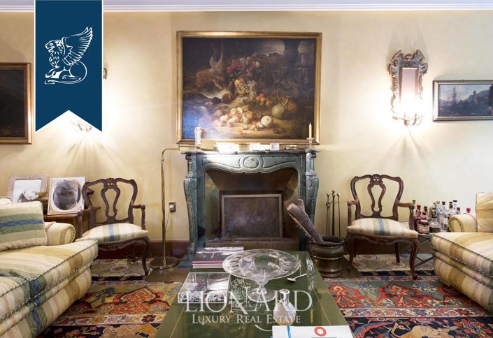 Image No.16-10 Bed Villa for sale