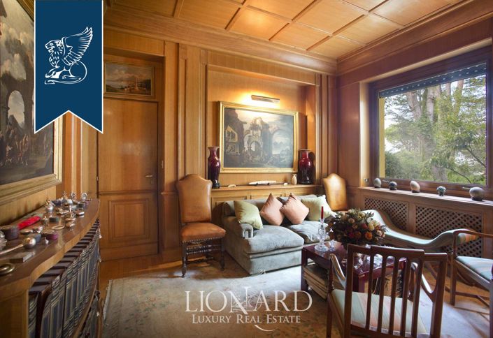 Image No.24-10 Bed Villa for sale