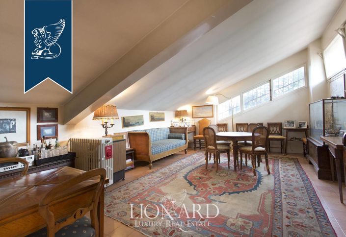 Image No.38-10 Bed Villa for sale