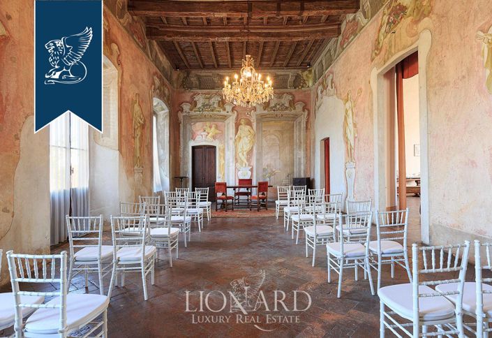 Image No.43-42 Bed Villa for sale