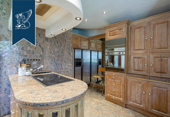 Image No.34-4 Bed Villa for sale