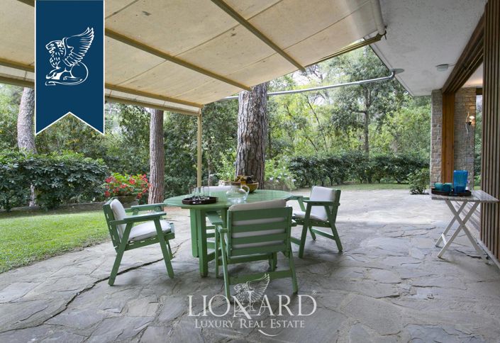 Image No.30-5 Bed Villa for sale