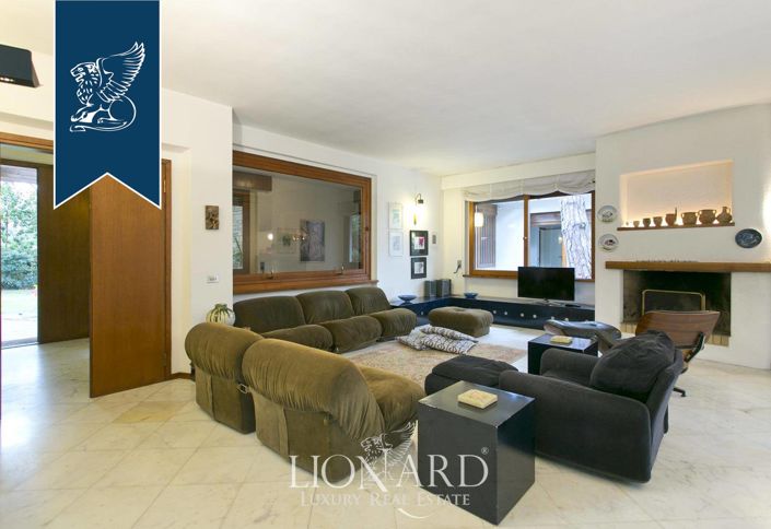 Image No.40-5 Bed Villa for sale