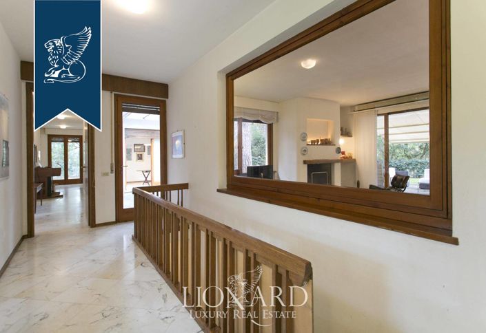 Image No.43-5 Bed Villa for sale