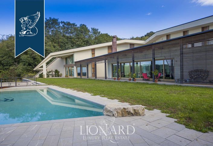 Image No.14-5 Bed Farmhouse for sale