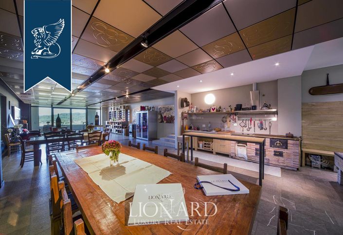 Image No.53-5 Bed Farmhouse for sale