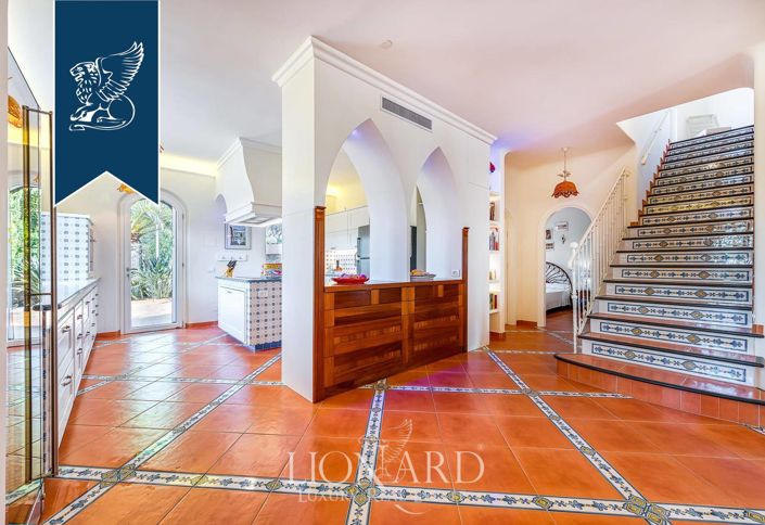 Image No.16-4 Bed Villa for sale