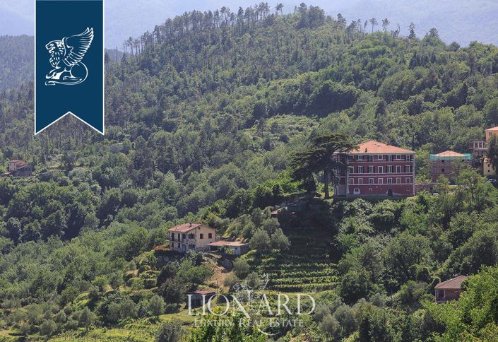 Image No.31-16 Bed Villa for sale