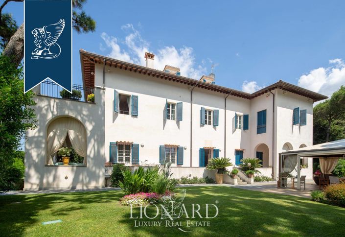 Image No.14-10 Bed Villa for sale