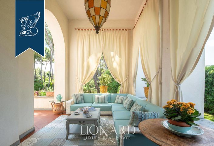 Image No.24-10 Bed Villa for sale