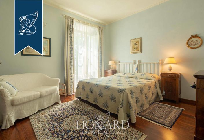 Image No.43-10 Bed Villa for sale