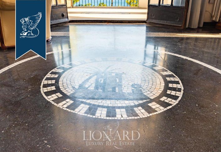 Image No.19-7 Bed Villa for sale