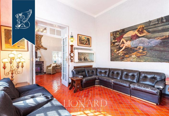 Image No.20-7 Bed Villa for sale