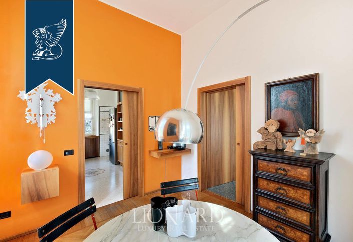 Image No.18-5 Bed Villa for sale