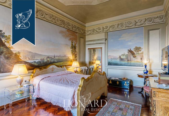 Image No.48-8 Bed Apartment for sale