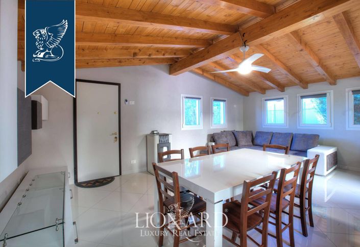 Image No.23-5 Bed Farmhouse for sale