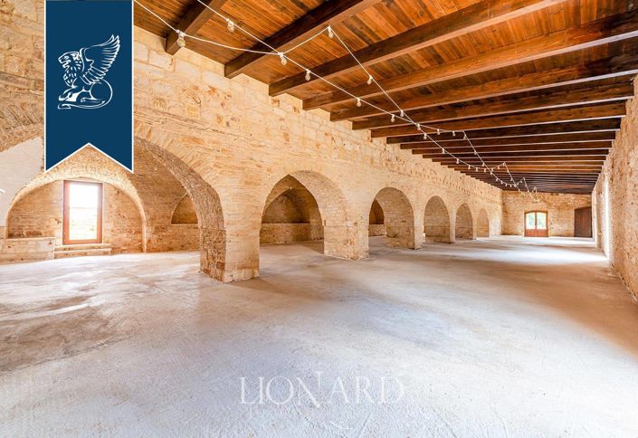 Image No.19-4 Bed Villa for sale