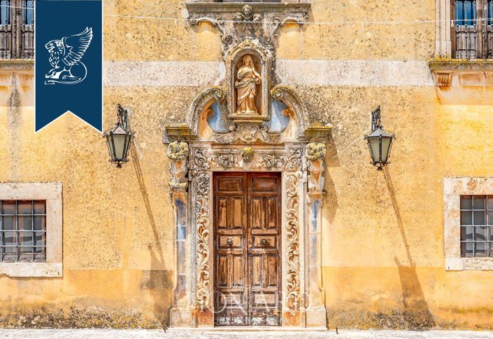 Image No.3-4 Bed Villa for sale