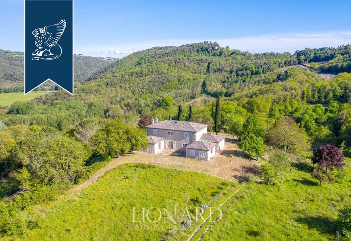 Image No.1-5 Bed Villa for sale