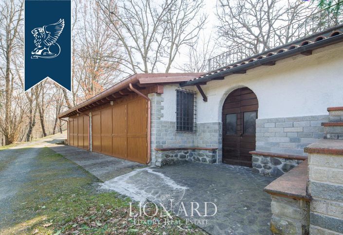 Image No.13-9 Bed Villa for sale