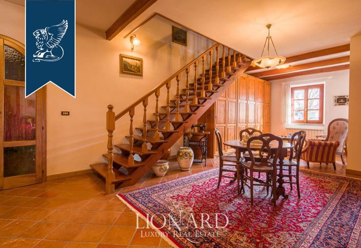 Image No.17-9 Bed Villa for sale