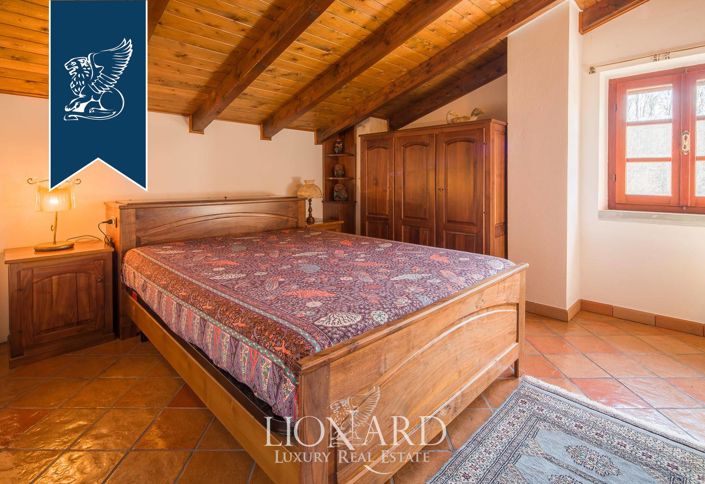 Image No.48-9 Bed Villa for sale